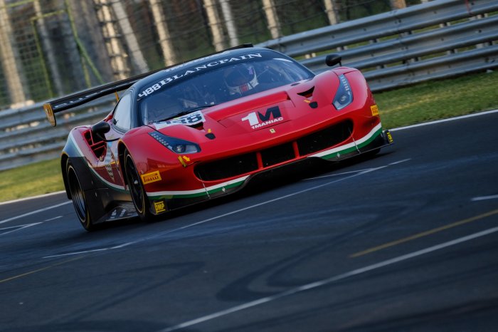 Van Glabeke on top in Blancpain GT Sports Club Qualifying Race at Budapest