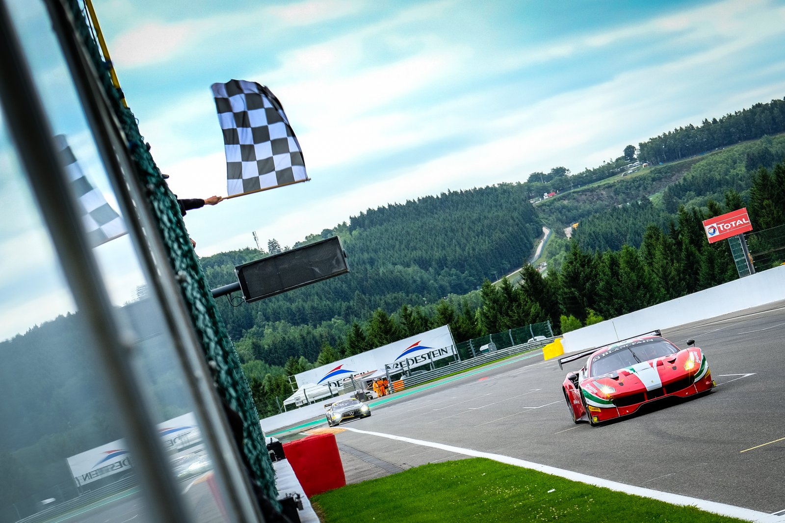 Perazzini caps perfect Blancpain GT Sports Club weekend with Spa Main Race victory