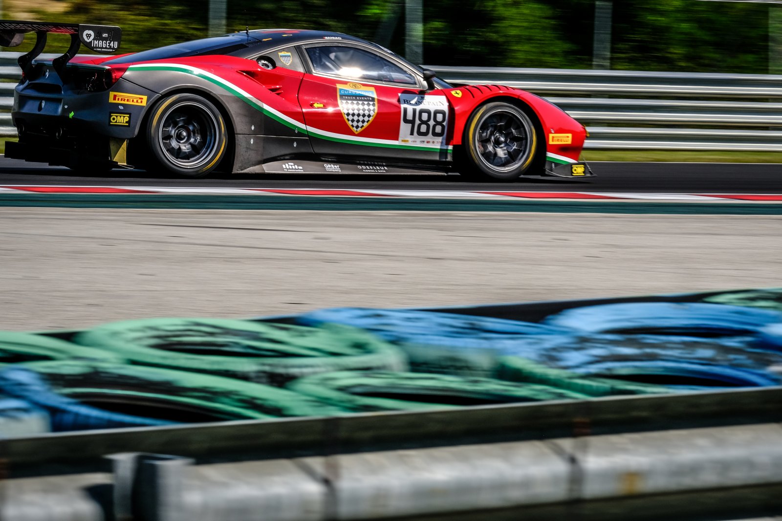 Van Glabeke claims maiden pole of the season in Budapest, as Frers rules Iron Cup field