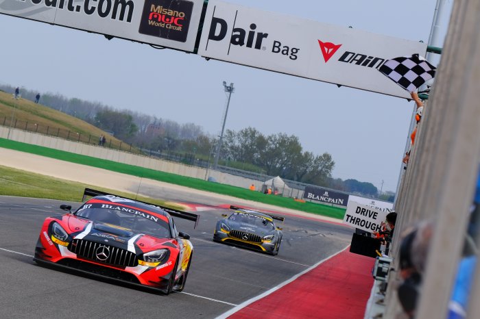 Perfetti denies Pons perfect Misano weekend with Main Race win; Earle recovers to Iron Cup victory