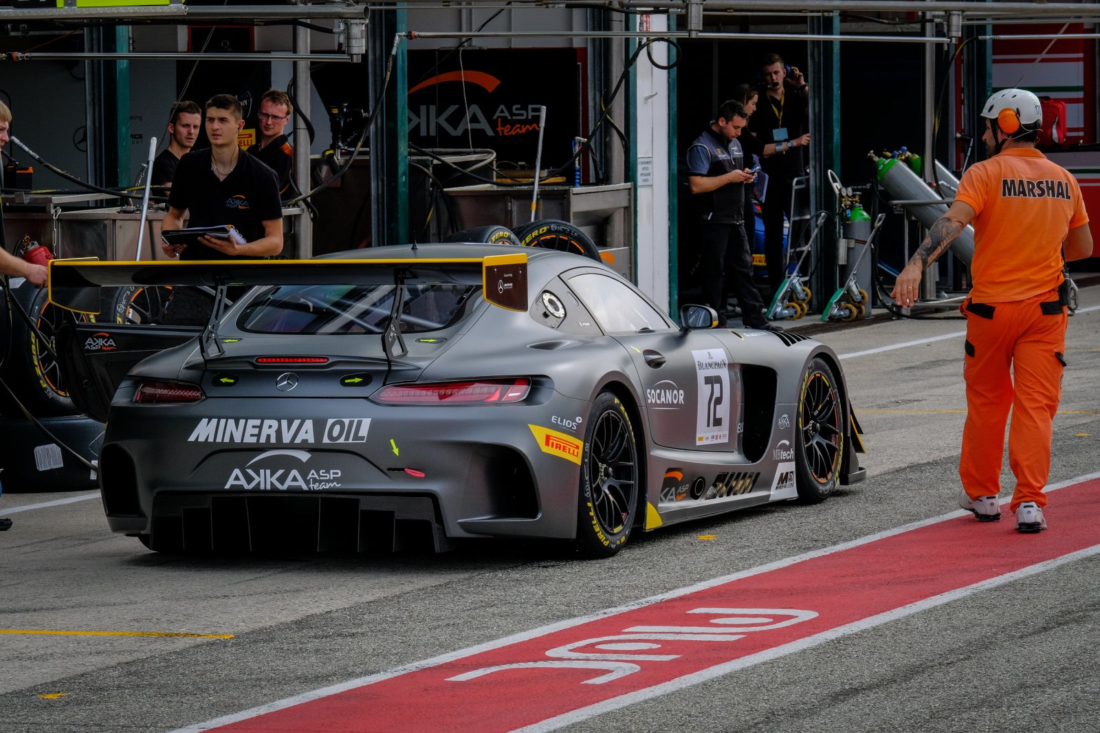 Pons grabs first pole of the season, Lanting fastest in Iron Cup class