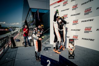 Winners ceremony - Race 1 - 6 | Mackinger Photography