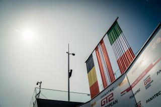 Winners Ceremony - Race 2 - 8 | Mackinger Photography