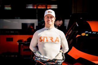 Pit Lane 7 - Friday | Mackinger Photography