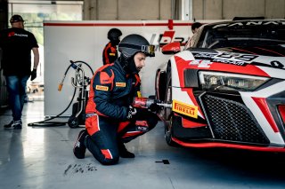 Pit Lane 19 - Friday | Mackinger Photography