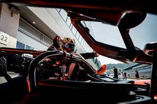 Pit Lane 28 - Friday | Mackinger Photography