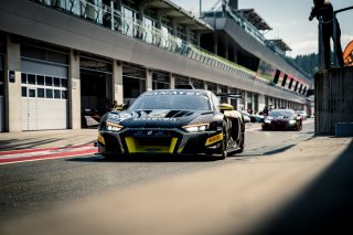 Pit Lane 41 - Friday | Mackinger Photography