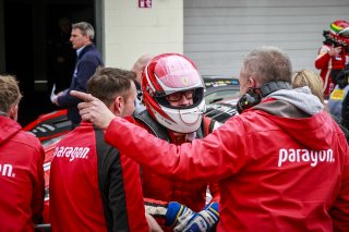 SILVERSTONE QUALIFYING RACE - PARC FERME | Blancpain GT Sports Club