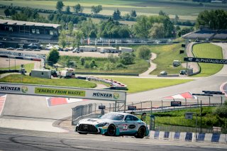 #7 Haupt Racing Team DEU Mercedes-AMG GT2 Jorg Viebahn DEU Marco Plachutta AUT Am, Free Practice 1 | SRO / Gruppe C | Blancpain GT Sports Club