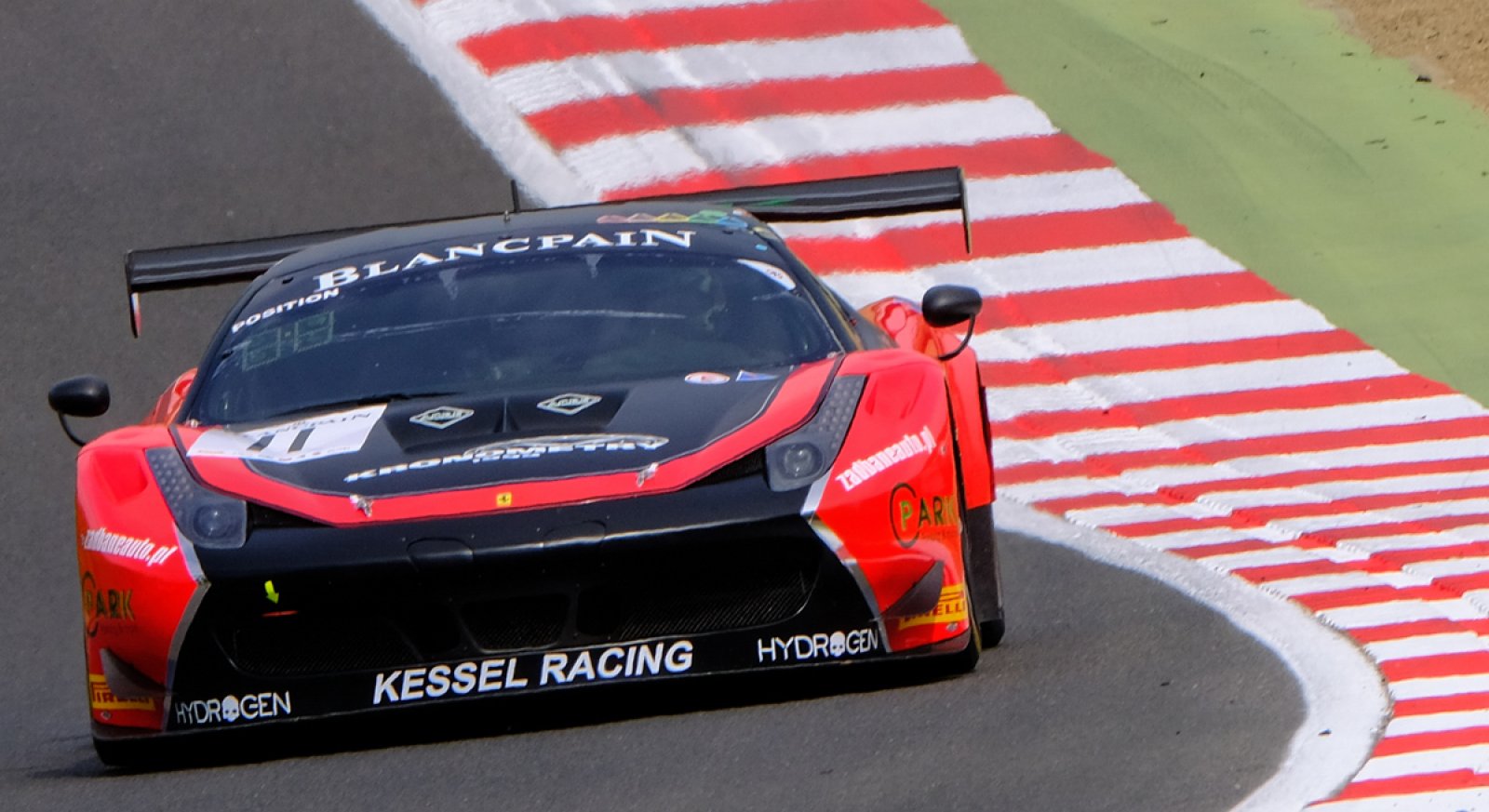 Broniszewski bosses Blancpain GT Sports Club free practice at Brands Hatch