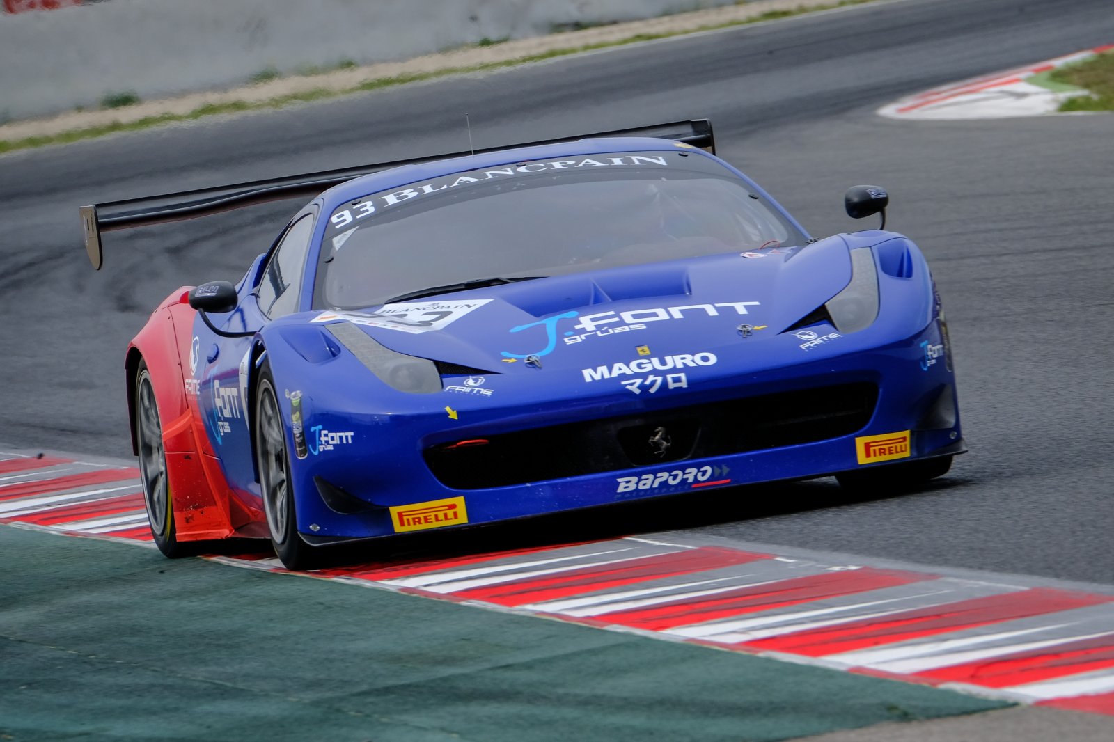 FP1: Font Casas makes instant impression as Lanting steals Iron Cupbragging rights in Barcelona