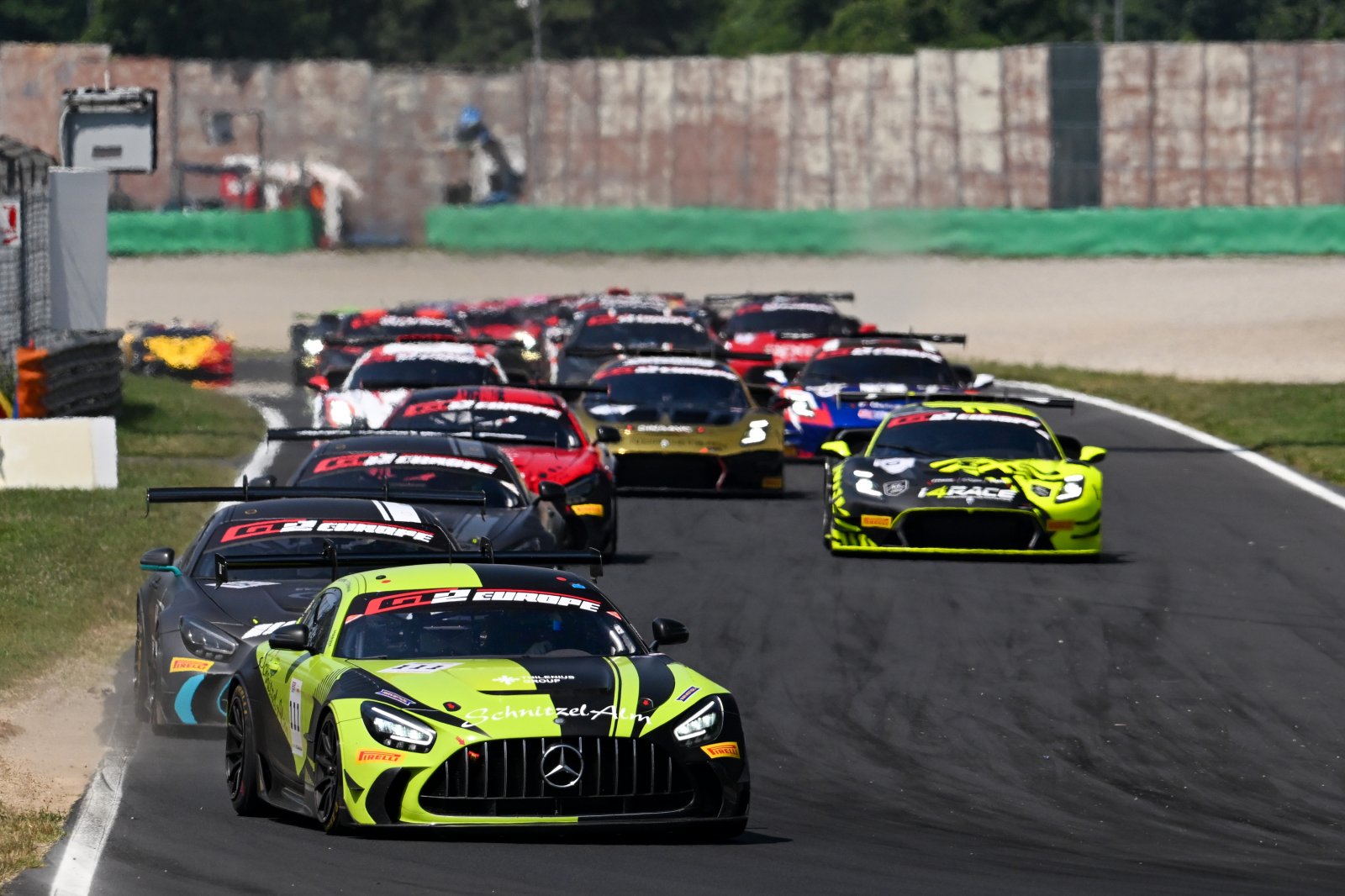 H&auml;rtling and Thilenius keep it clean for victory in second Monza race