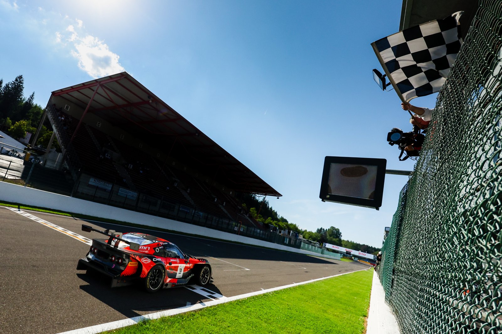 Gialdini and Njor score breakthrough GT2 Europe win in Spa opener