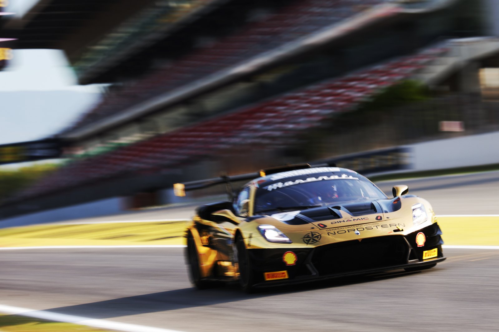 SP Racing and Dinamic join forces for three-car GT2 entry