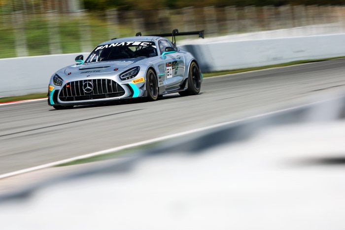 Schneider, De Pundert fly highest in Fanatec GT2 Europe Free Practice at Barcelona