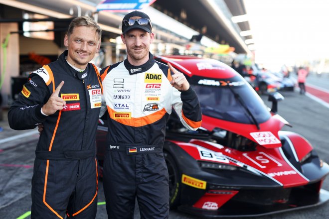 RTR Projects and DINAMIC Motorsport share final pole positions of the season in Barcelona
