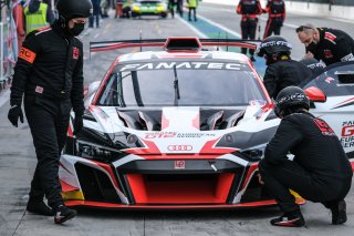 Free Practice 1, Pitlane
 | SRO / Dirk Bogaerts Photography
