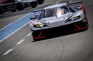 Free Practice 1, Pitlane
 | SRO / Dirk Bogaerts Photography