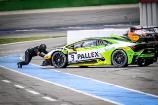 Free Practice 1, Pitlane
 | SRO / Dirk Bogaerts Photography