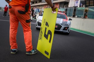 Gridwalk, Race 2
 | SRO / Patrick Hecq Photography