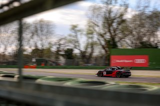 #18 LP Racing ITA Audi R8 LMS GT2 Elia Erhart DEU Michael Doppelmayr AUT Am, qualifying
 | SRO / Kevin Pecks