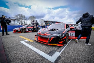 Gridwalk, Race 1
 | SRO / Dirk Bogaerts Photography