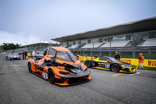 Gridwalk, Race 1
 | SRO / Dirk Bogaerts Photography