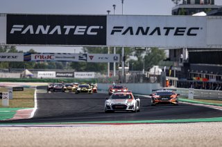 Race 1
 | SRO / Kevin Pecks