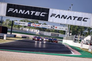 #18 LP Racing Audi R8 LMS GT2 Elia Erhart Michael Doppelmayr Am, Race 2, Start
 | SRO / Kevin Pecks