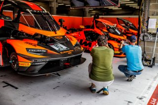 GT2, Pitlane, Set up
 | SRO / TWENTY-ONE CREATION - Jules Benichou