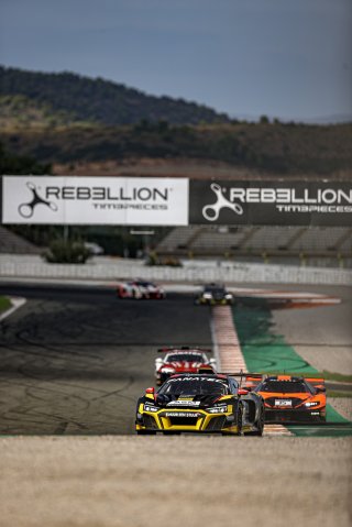 #81 PK Carsport - Peter Guelinckx - Bert Longin - Audi R8 LMS GT2 - Pro-Am, Race 2
 | Kevin Pecks