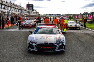 Gridwalk, Race 2
 | SRO / Patrick Hecq Photography