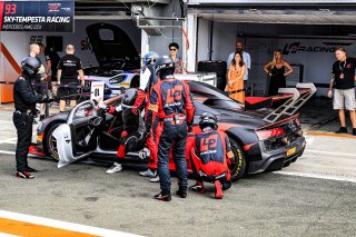 #18 LP Racing - Elia Erhart - Michael Doppelmayr - Audi R8 LMS GT2 - Am, Pitlane, Race 2
 | SRO / Patrick Hecq Photography