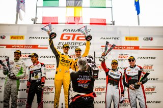 Podium, Race 2
 | &copy;&nbsp;SRO - TWENTY-ONE CREATION | Jules Benichou