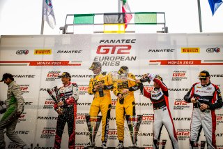 Podium, Race 2
 | &copy;&nbsp;SRO - TWENTY-ONE CREATION | Jules Benichou