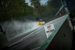 Official Paid Test Session
 | &copy;&nbsp;SRO - TWENTY-ONE CREATION | Jules Benichou