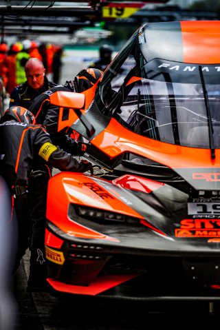 #15 - True Racing - Nicolas Saelens - Stefan Rosina - KTM X-Bow GT2 - Pro-Am, Free Practice 2, GT2 European Series, Pitlane
 | &copy;&nbsp;SRO - TWENTY-ONE CREATION | Jules Benichou