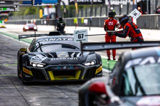 Pitlane, Race 2
 | &copy;&nbsp;SRO - Laurent Gayral Photographie