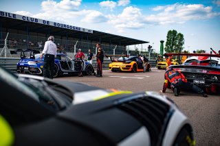 Ambiance, Race 2
 | &copy;SRO/ JULES BEAUMONT