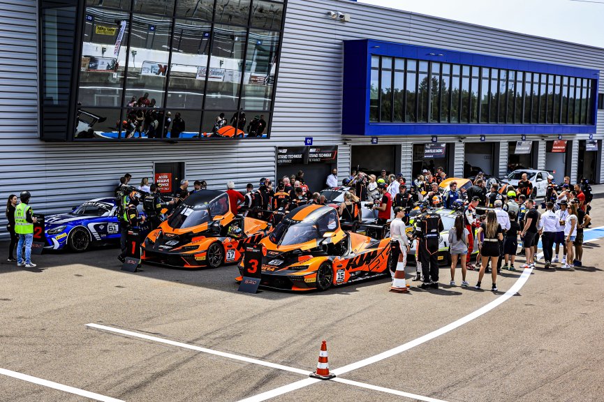 Race 1