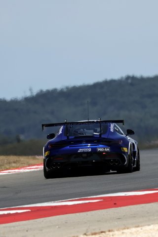 #61 Akkodis ASP FRA Mercedes-AMG GT2 Mauro Ricci Benjamin Ricci Pro-Am, Test Session 1
 | SRO / JEP