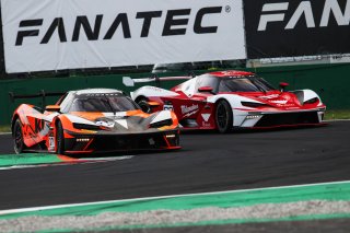 #17 - True Racing - Laura KRAIHAMER - Hubert TRUNKENPOLZ - KTM X-BOW GT2
 | SRO / JEP