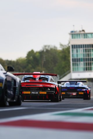 #18 - LP Racing - Phillipe CHATELET - Pierre KAFFER - Audi R8 LMS GT2 
 | SRO/JEP