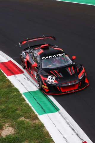 #18 - LP Racing - Phillipe CHATELET - Pierre KAFFER - Audi R8 LMS GT2
 | SRO / JEP