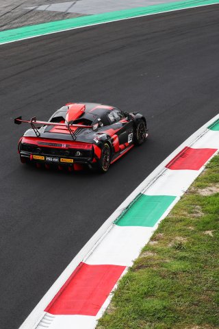 #18 - LP Racing - Phillipe CHATELET - Pierre KAFFER - Audi R8 LMS GT2
 | SRO / JEP