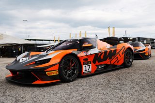 #17 - True Racing - Hubert TRUNKENPOLZ - Laura KRAIHAMER - KTM X-BOW GT2
 | SRO / JEP