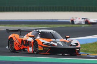 #17 - True Racing - Hubert TRUNKENPOLZ - Laura KRAIHAMER - KTM X-BOW GT2
 | SRO/JEP