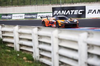 #17 - True Racing - Hubert TRUNKENPOLZ - Laura KRAIHAMER - KTM X-BOW GT2
 | SRO/JEP