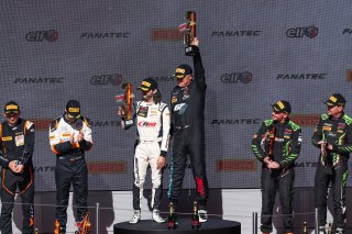 Podium
 | SRO/JEP