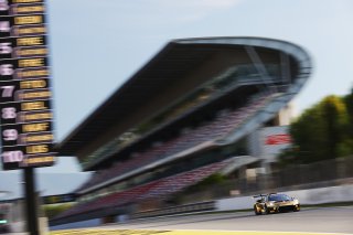 #7 - DINAMIC Motorsport - Roberto PAMPANINI - Mauro CALAMIA - Maserati GT2
 | SRO / JEP